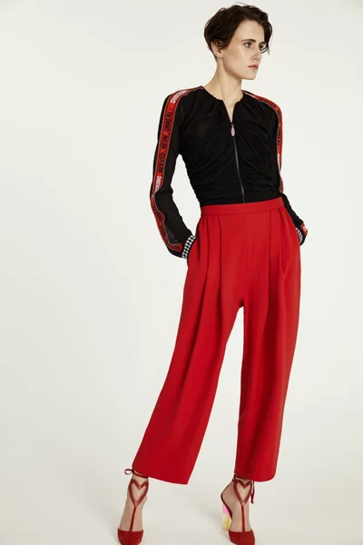 Look 16